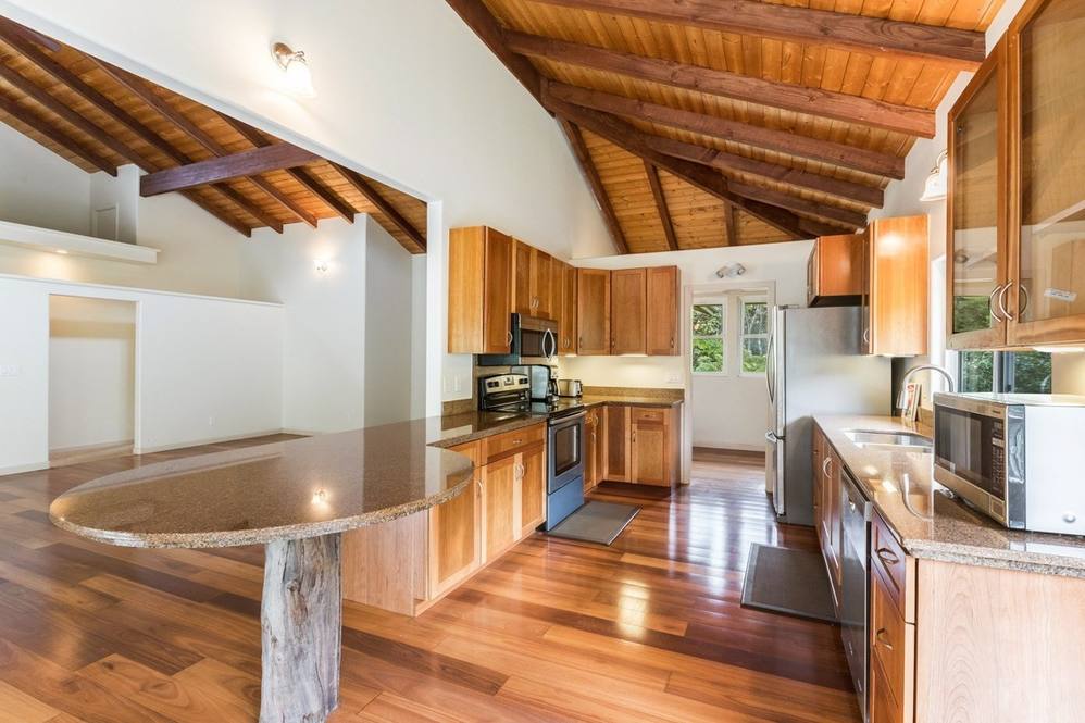 463910 KAHANA DR House for Sale in HONOKAA 652184 Jake Chancer