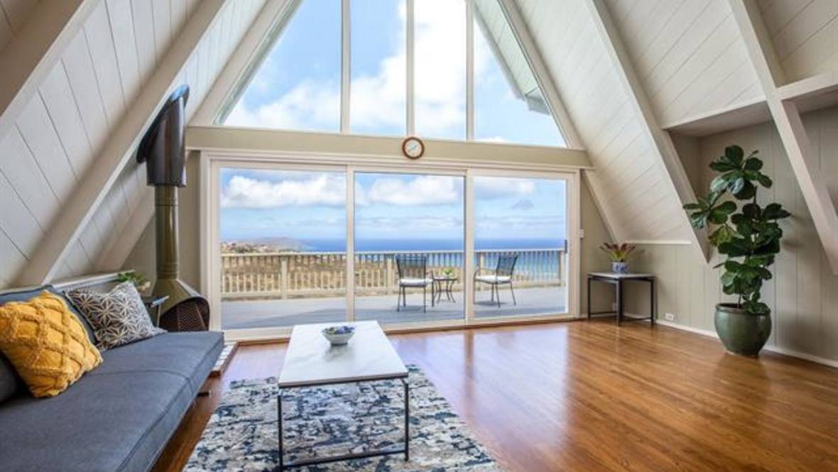 2031 Halekoa Drive House for Sale in Honolulu 202119142 Debbie