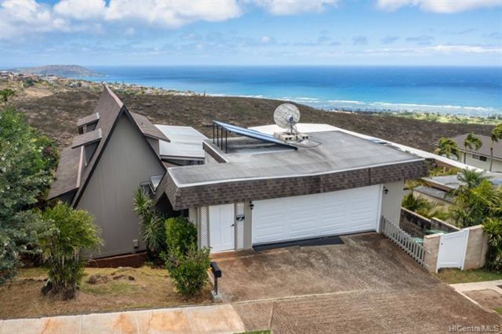 2031 Halekoa Drive House for Sale in Honolulu 202119142 Debbie
