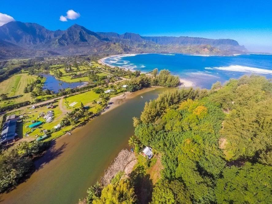 4965 HANALEI PLANTATION RD A House for Sale in Princeville 652411