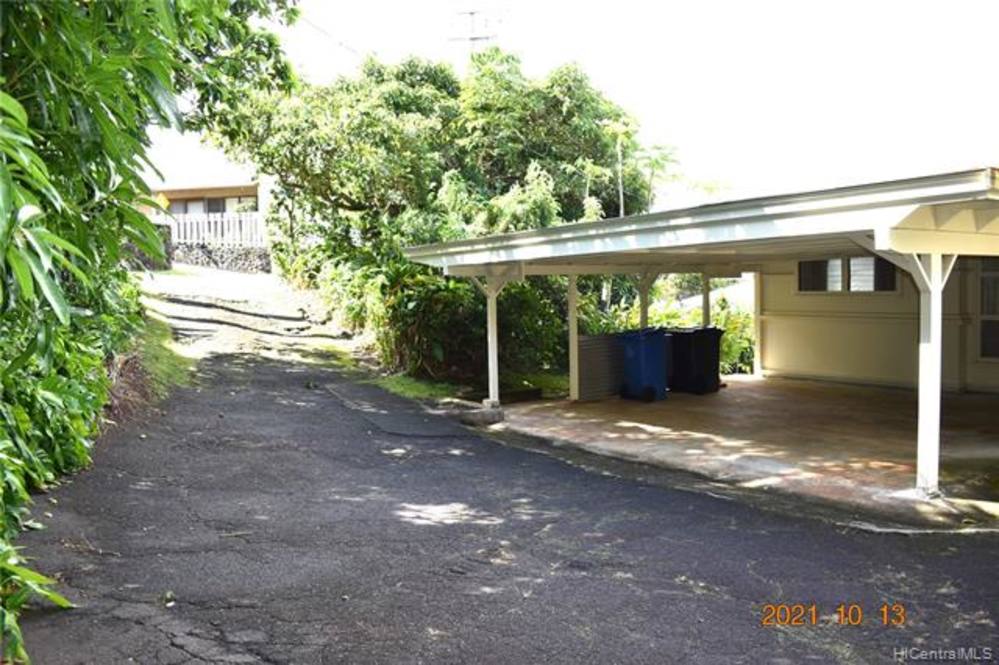1607 Alewa Drive House for Sale in Honolulu 202126031 Galen Miura