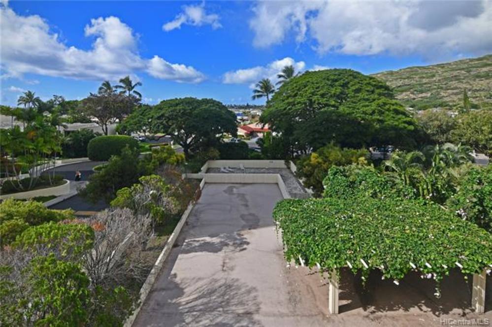 6750 Hawaii Kai Drive 208 Condo for Sale in Honolulu 202203077