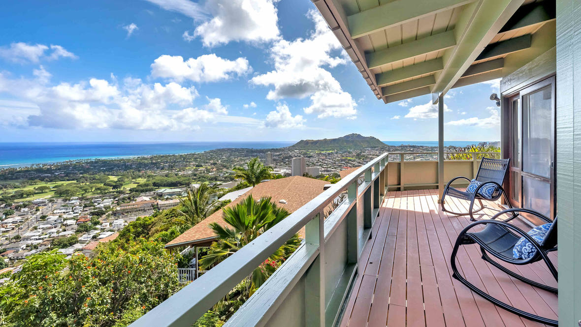 1741 Halekoa Drive House for Sale in Honolulu 202205760 Julianna