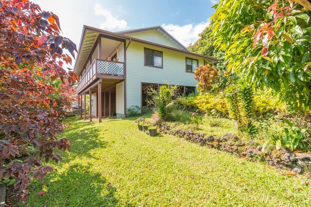 453407 KUKUI ST House for Sale in HONOKAA 664400 Dan Ishikawa