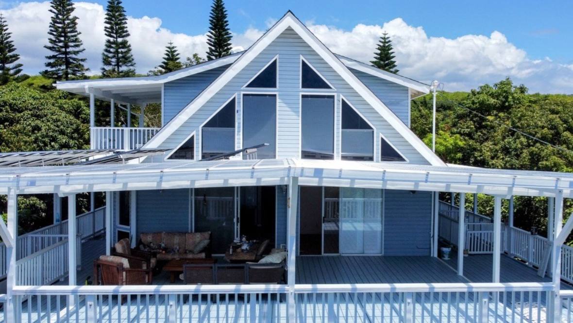 946487 KEOKI RD House for Sale in NAALEHU 664969 Renee Hill