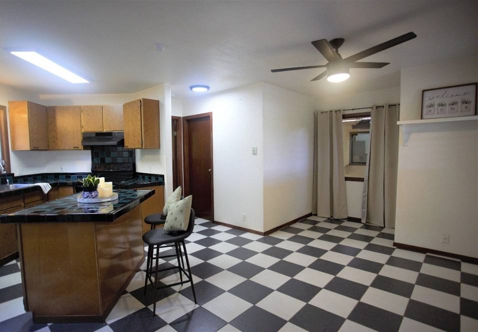 2857 AUKOI ST Image 17