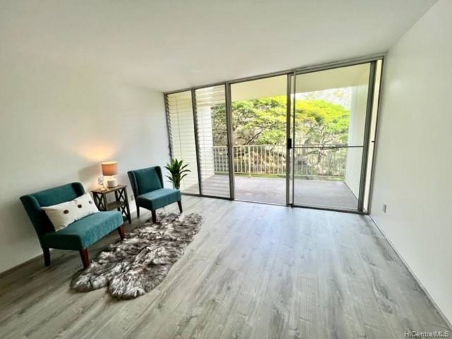 95-2051 Waikalani Place #E302 Image 1