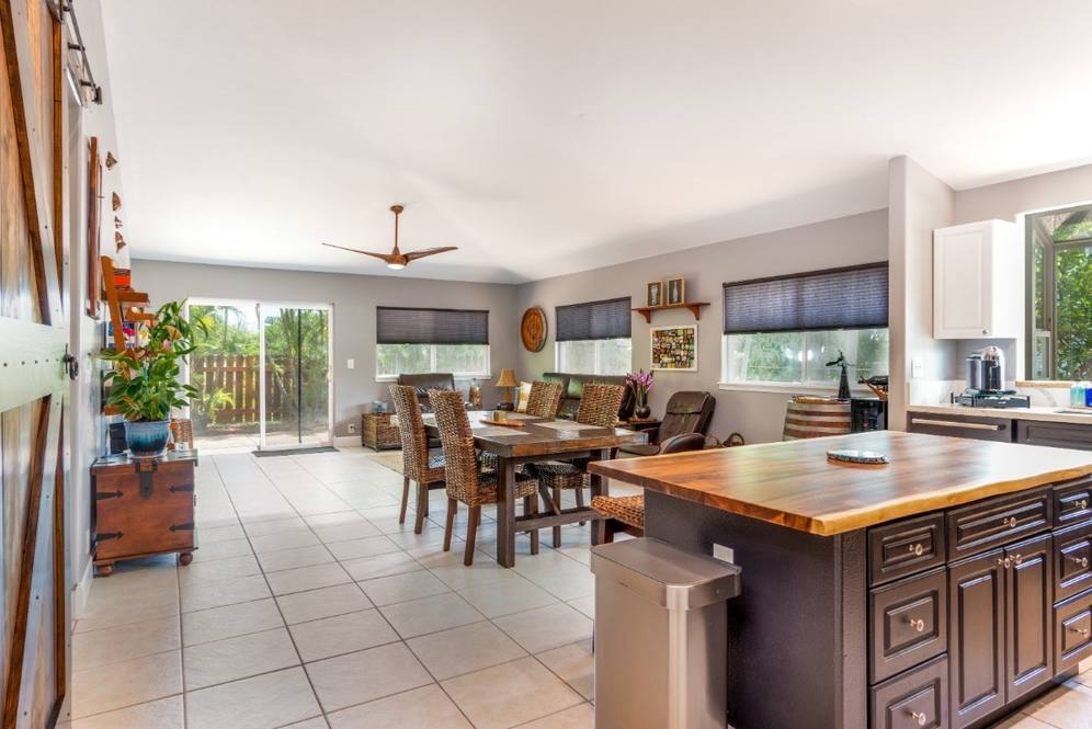 75-6204-hookuku-moho-pl-house-for-sale-in-kailua-kona-666097