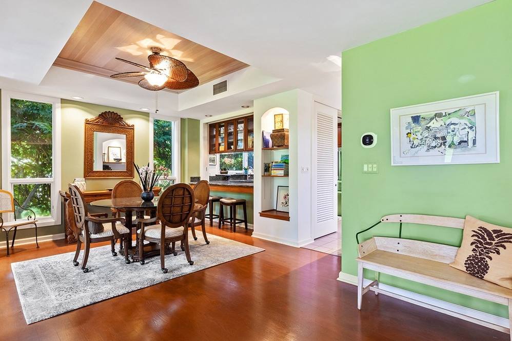 681375 PAUOA RD E4 Condo for Sale in KAMUELA 665886 Beth Thoma