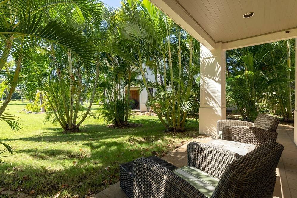 681375 PAUOA RD E4 Condo for Sale in KAMUELA 665886 Beth Thoma