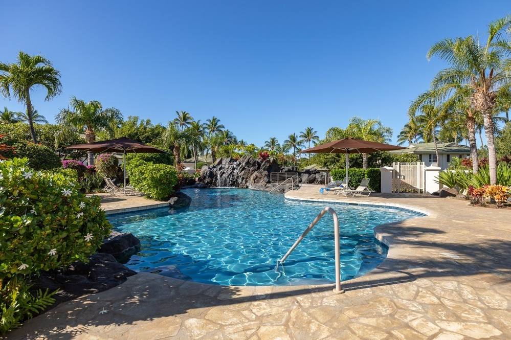 681375 PAUOA RD M2 Condo for Sale in KAMUELA 667094 Leeana