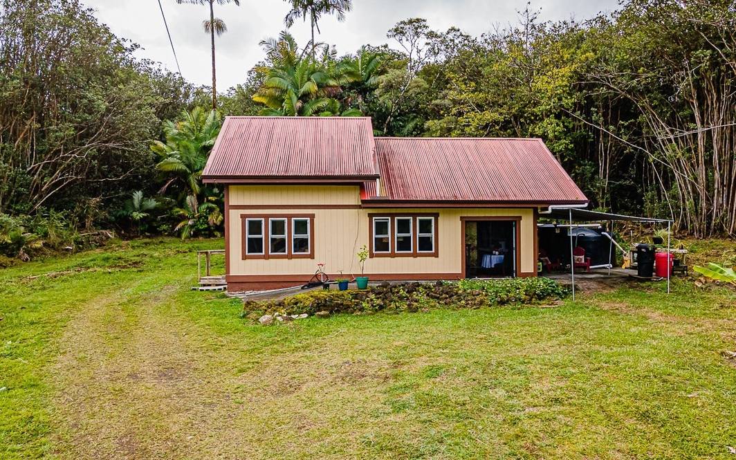 174321 ENOS RD House for Sale in MOUNTAIN VIEW 667502 Denise