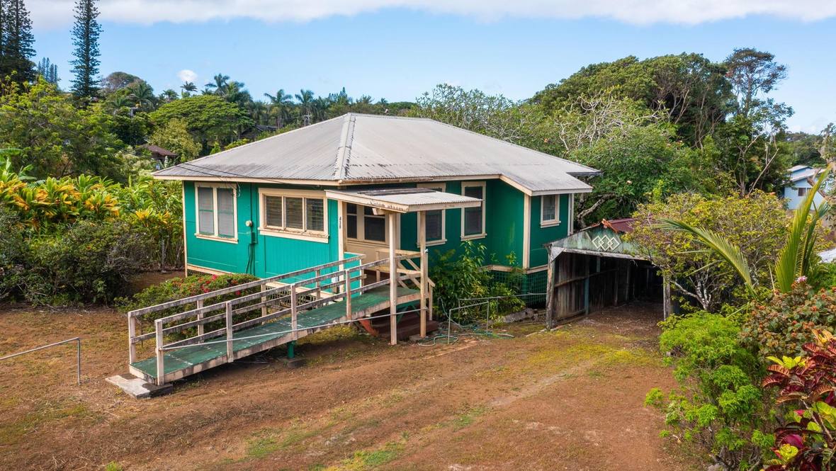 438 W Kuiaha Rd House for Sale in Haiku 398753 Liam Ball Hawaii