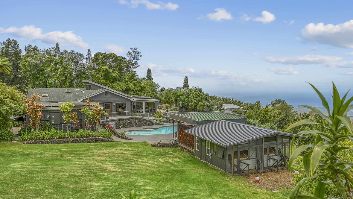 120 Mauna Pl House for Sale in Kula 398979 Hawaii Life