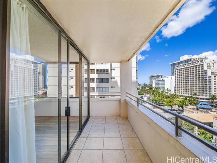 2410 Cleghorn Street 1104 Condo for Sale in Honolulu 202313211
