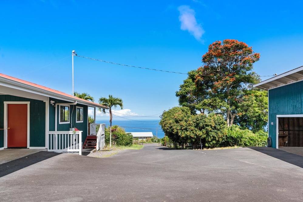 786389 MAMALAHOA HIGHWAY Land for Sale in HOLUALOA 702612 Tanya