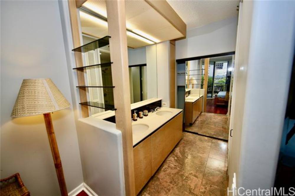 1212 Nuuanu Avenue 403 Condo for Sale in Honolulu 202311465