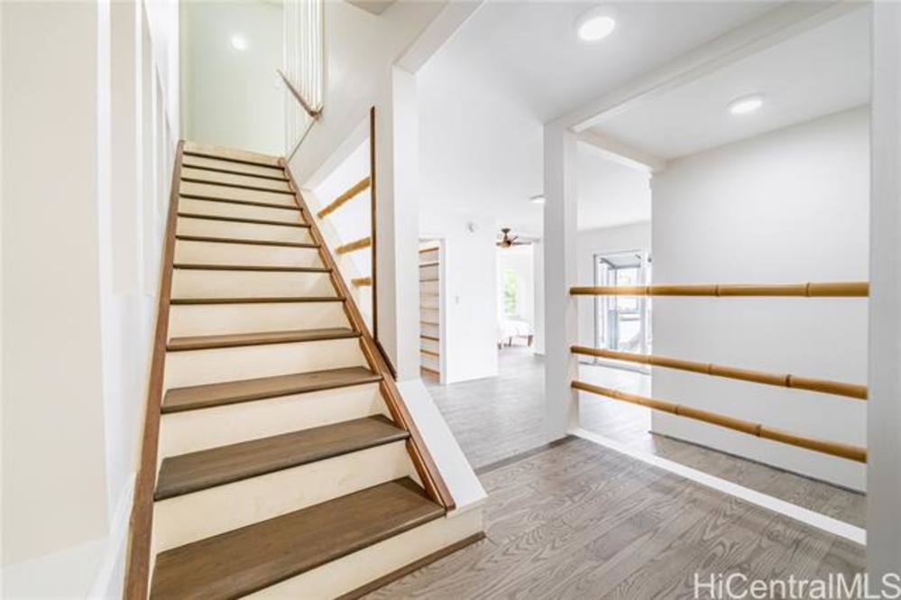 4074 Puu Eleele Place House for Sale in Honolulu 202306789 Hawaii