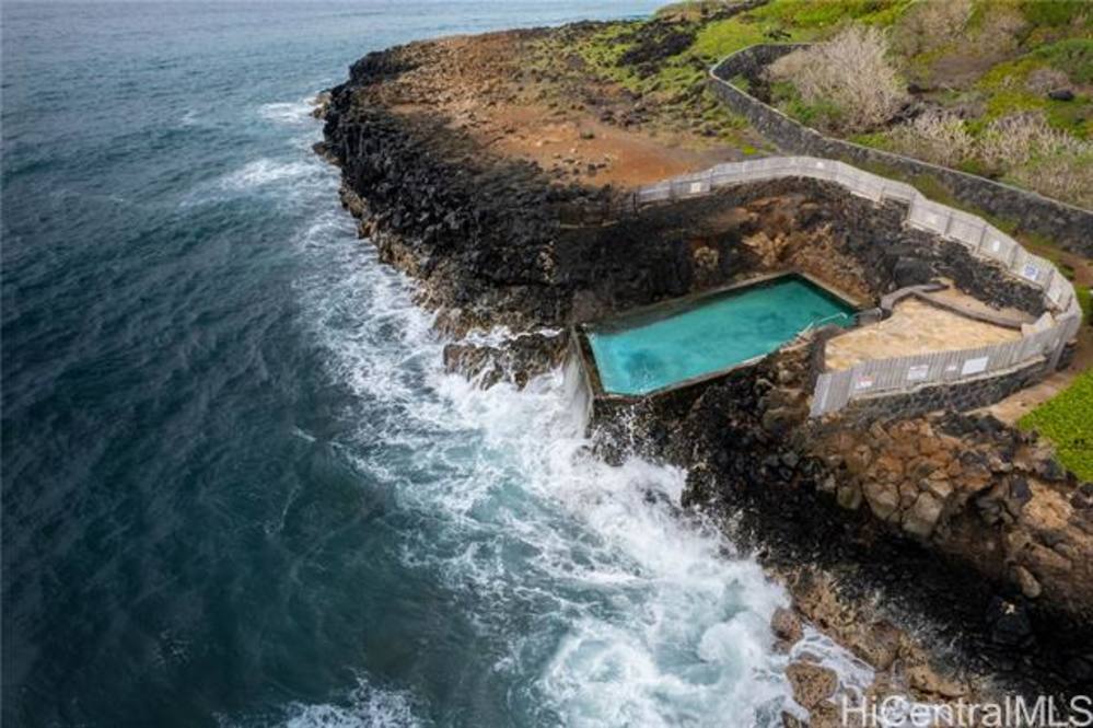 4074 Puu Eleele Place House for Sale in Honolulu 202306789 Hawaii