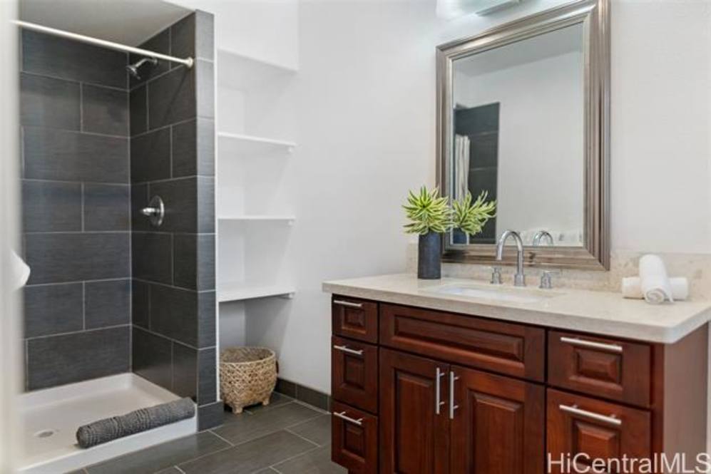 51244 Kamehameha Highway House for Sale in Kaaawa 202314345