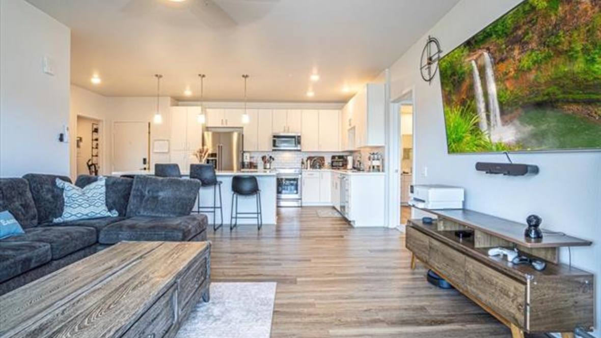 913575 Iwikuamoo Street 9304 Condo for Sale in Ewa Beach