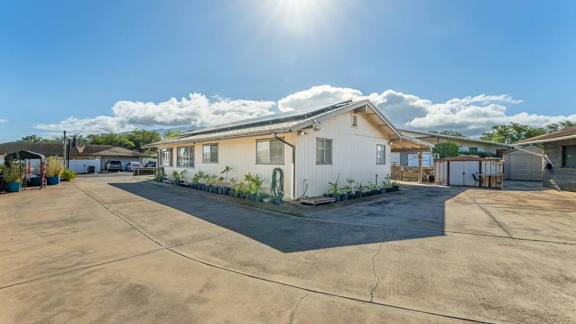 17 Ani St House for Sale in Kahului 399569 Hawaii Life