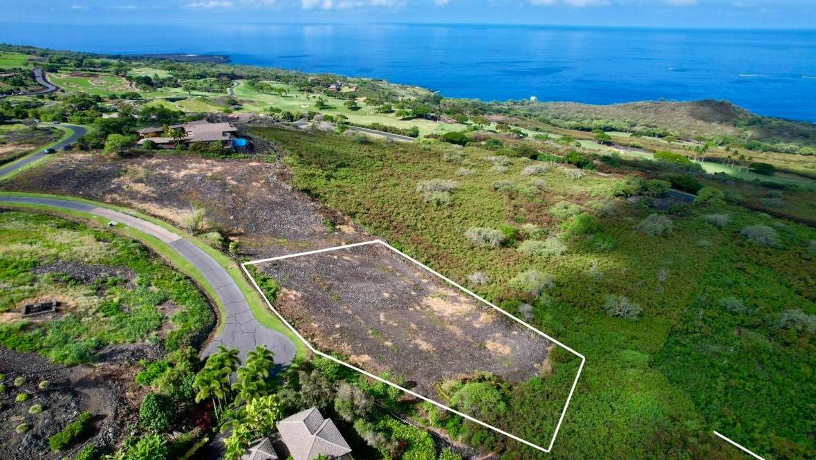 816691 PAKAUKANI PL Land for Sale in KEALAKEKUA 670486 Leslie