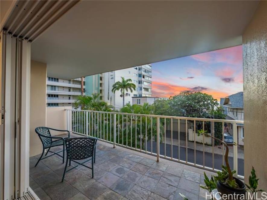 3056 Kalakaua Avenue 3W Condo for Sale in Honolulu 202325416
