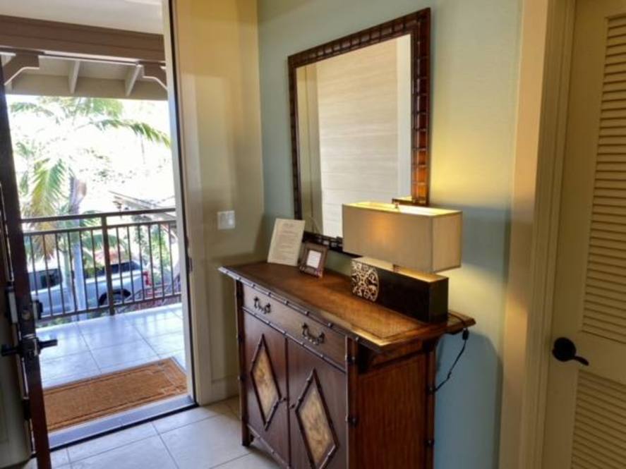 69-1033 NAWAHINE PL #8F Image 4