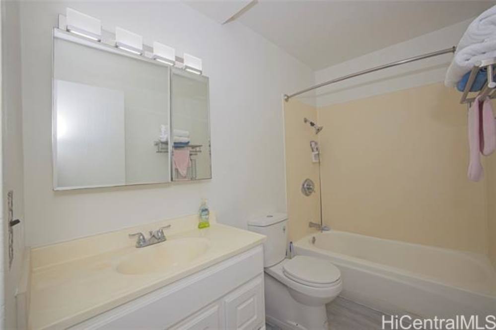 981032 Moanalua Road 3206 Condo for Sale in Aiea 202326732