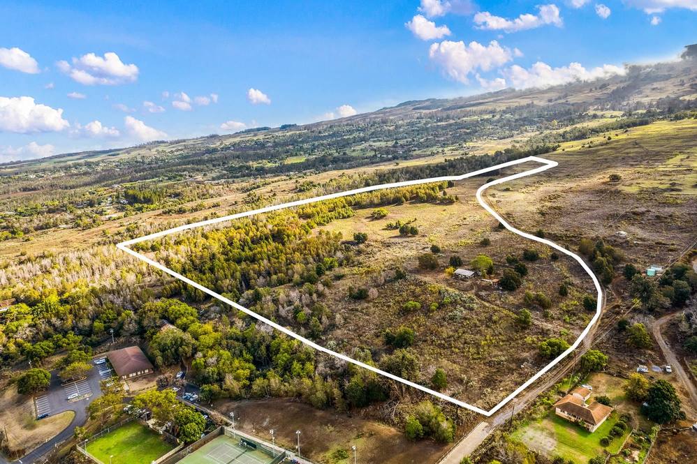 4355 Lower Kula Rd Land for Sale in Kula 400526 John B Guard IV