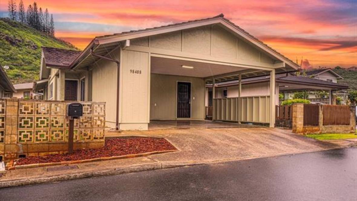 98488 Kilipohe Street 31 House for Sale in Aiea 202400290