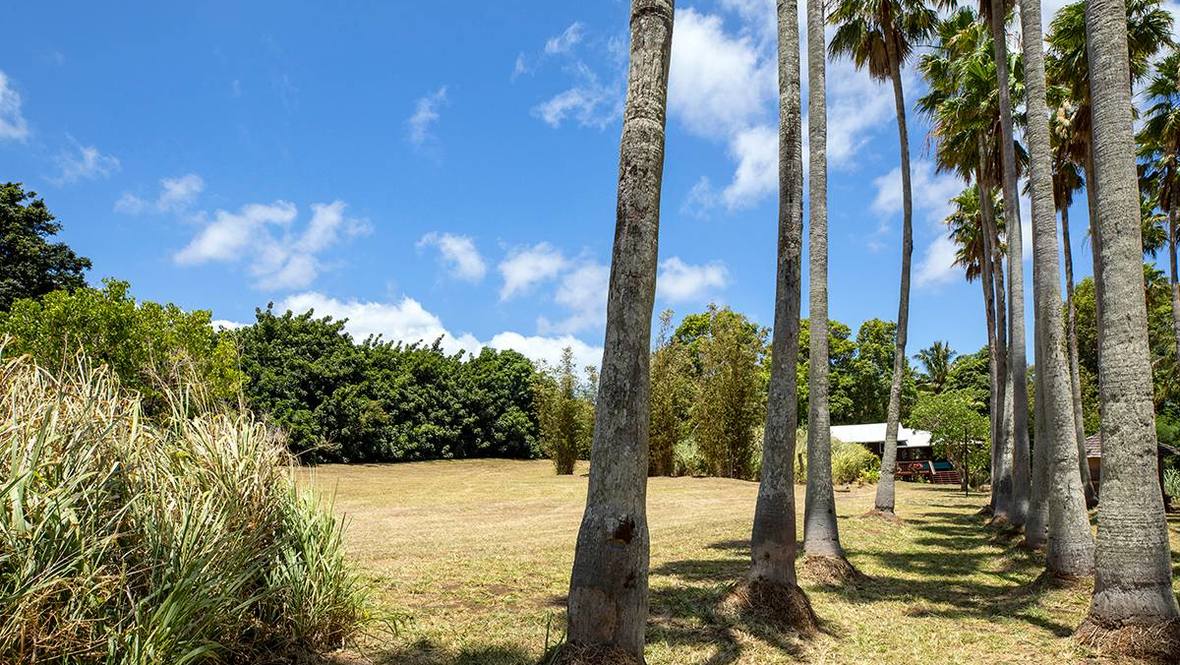 55370 HOEA RD House for Sale in HAWI 669788 Beth Thoma Robinson