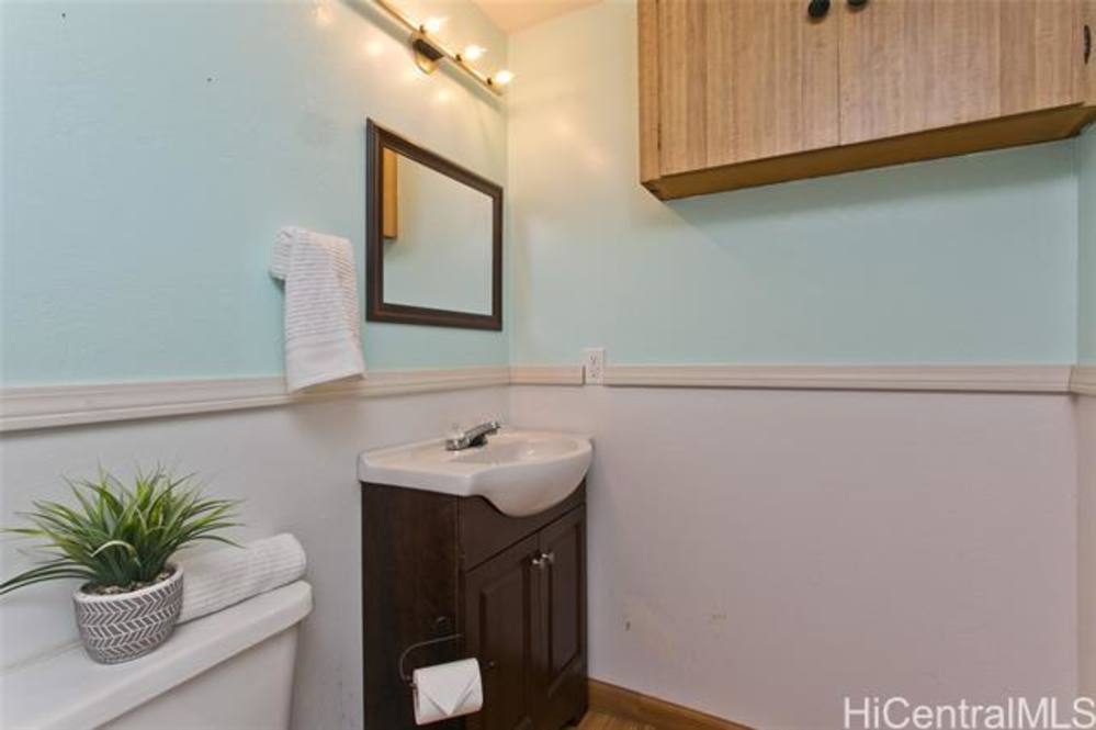 47265E Hui Iwa Street 75 Condo for Sale in Kaneohe 202403880