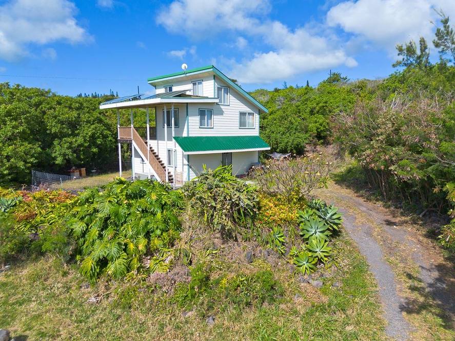 946406 MALULANI RD House for Sale in NAALEHU 708083 Hawaii Life