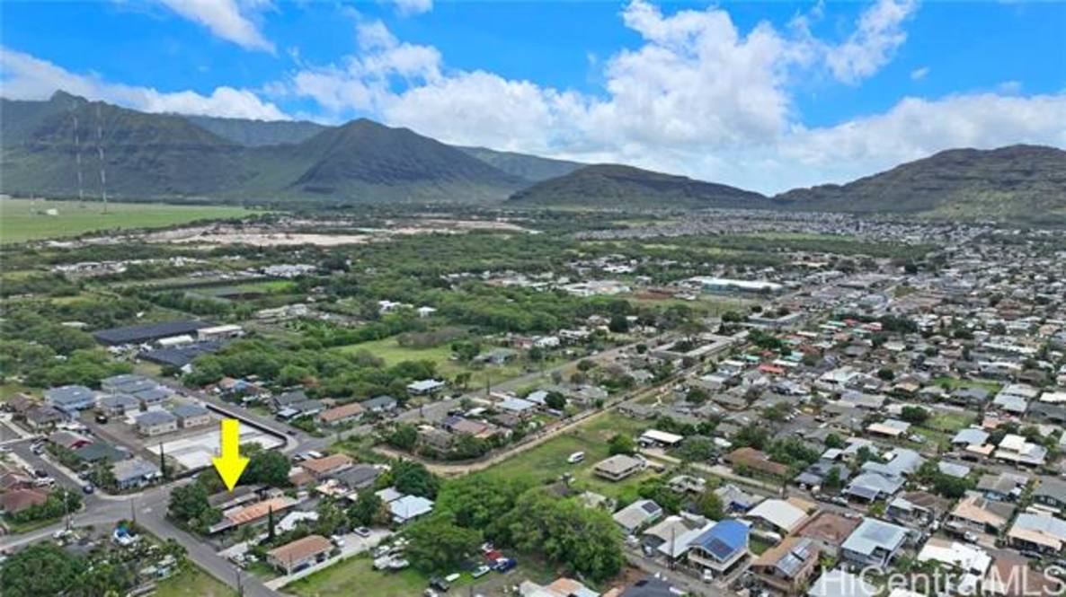 87185 Kaukamana Street House for Sale in Waianae 202409065