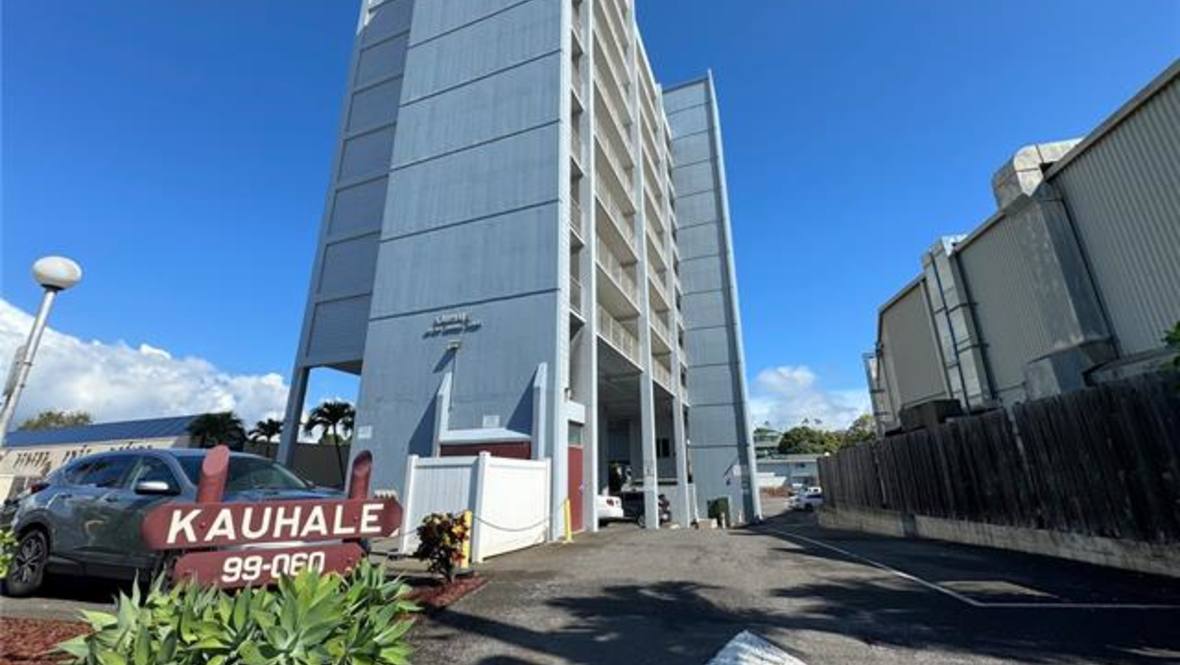 99060 Kauhale Street 706 Condo for Sale in Aiea 202411399