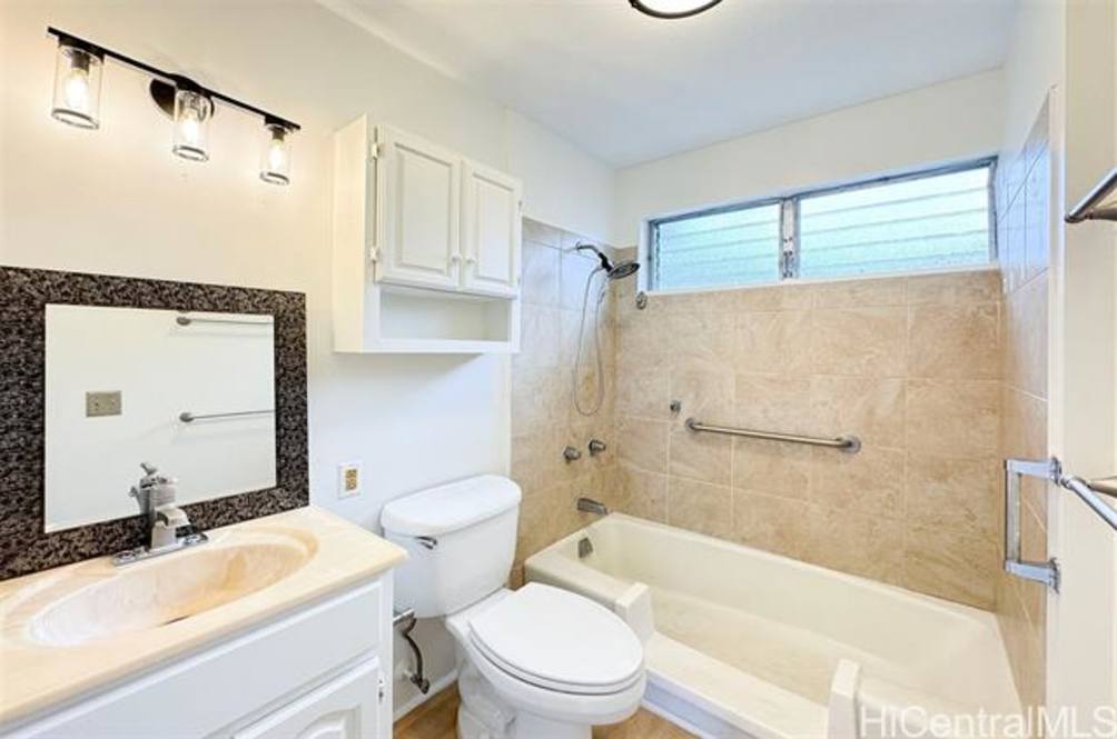 1060 Hind Iuka Drive House for Sale in Honolulu 202412483 Hawaii Life