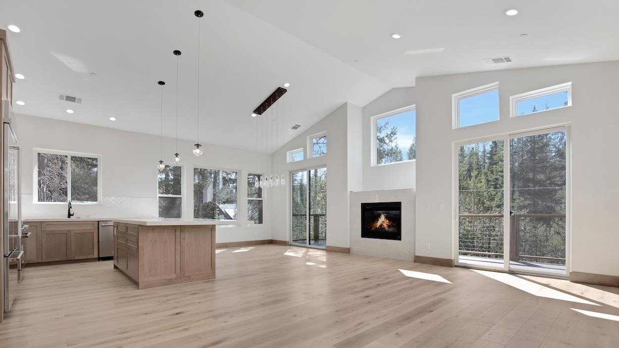 7350 Cascade Road, Soda Springs, CA, 95728