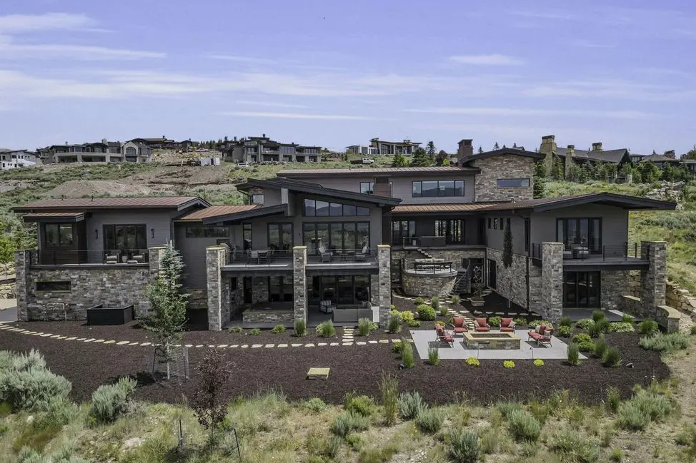 3270 CENTRAL PACIFIC TRAIL