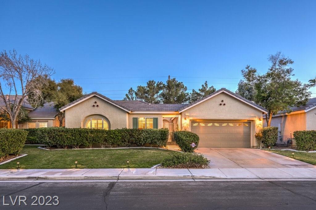2555 Pyramid Pines DR