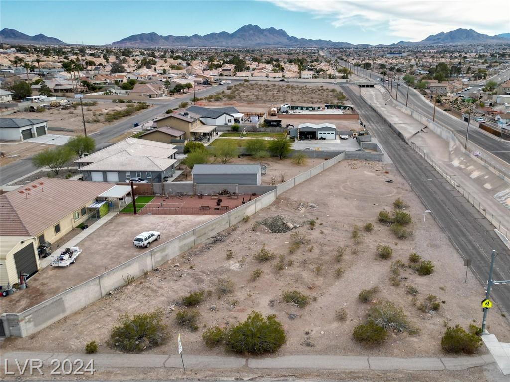  N Pueblo BLVD