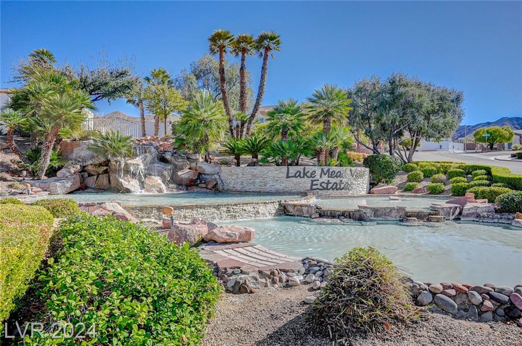 105 Red Rock RD