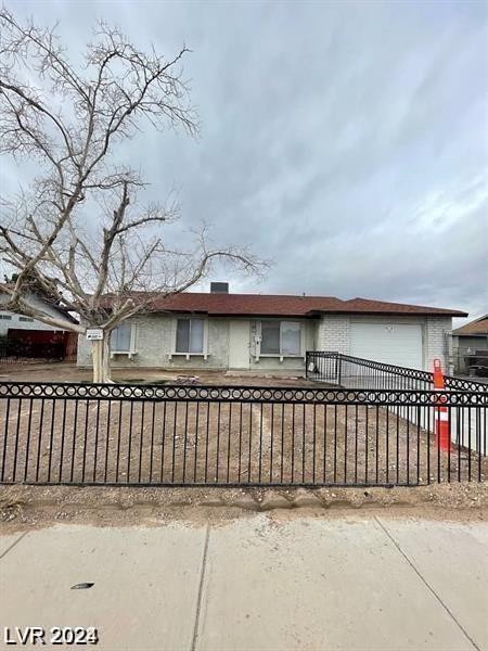 915 MAJOR AVE