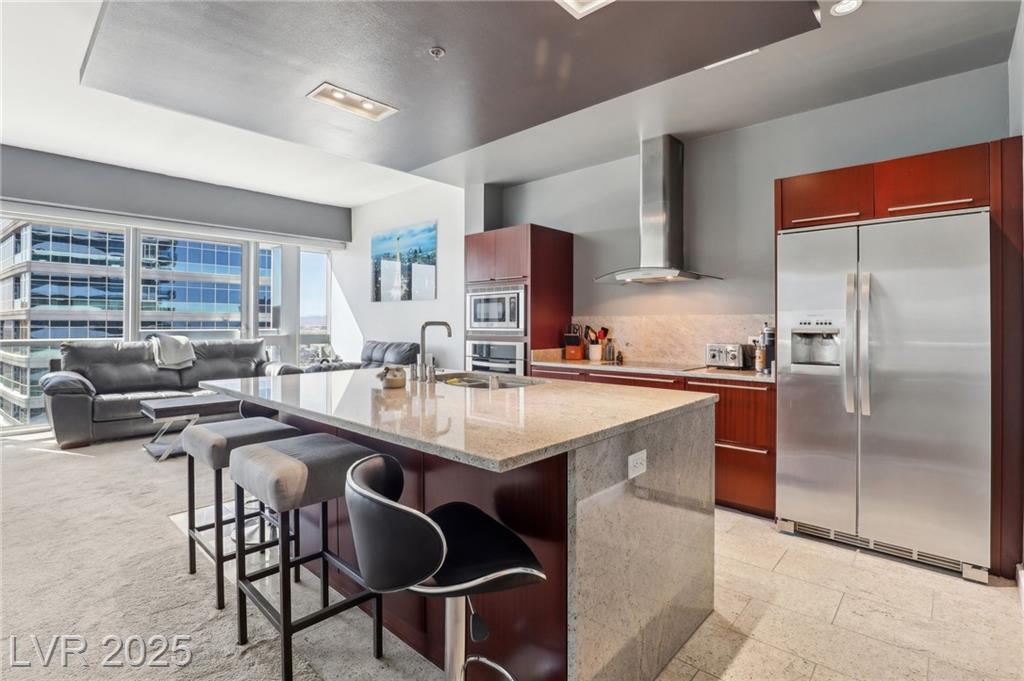 4471 Dean Martin DR