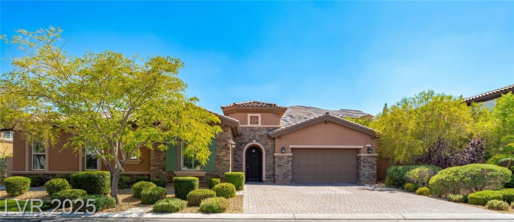 47 GRAND MASTERS DR