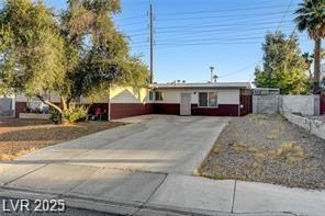 3917 Acapulco AVE