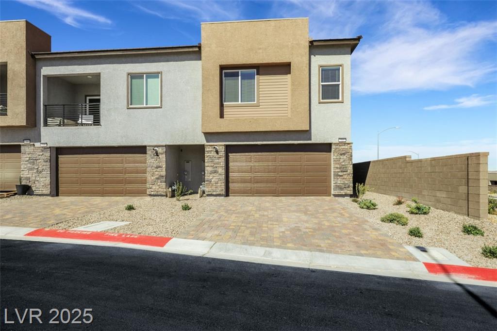 310 Walsh Peak AVE