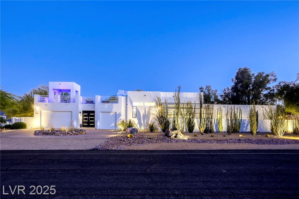 8525 Verde WAY