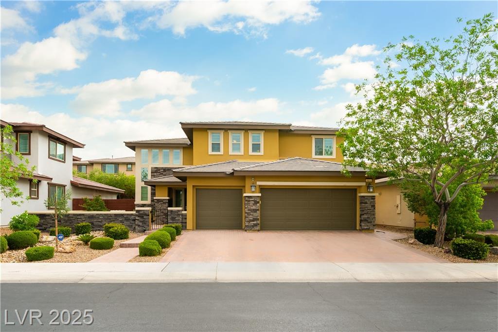 5851 Glory Heights DR